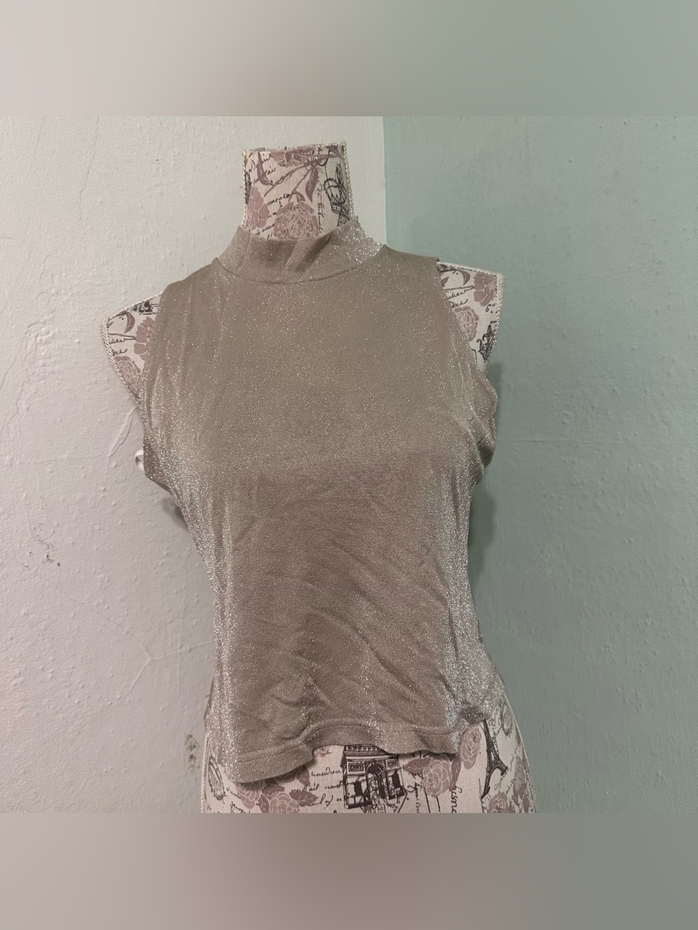 XOXO Vintage Y2K sleeves Shimmer Mock Neck Top in Champagne size Medium 2000s
